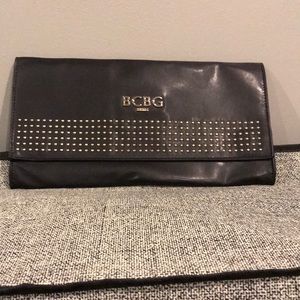BCBG clutch